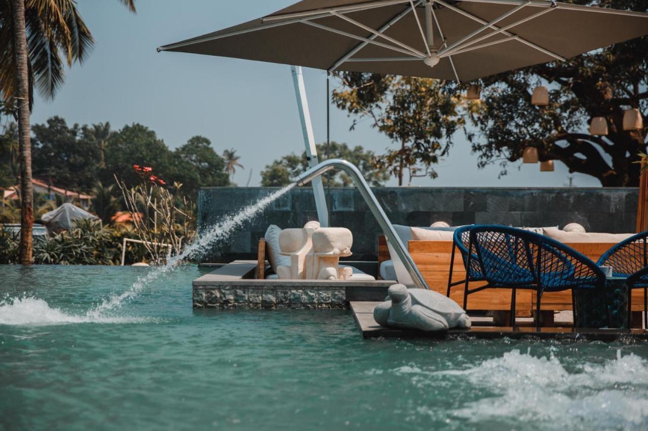 Baale resort Goa Arpora Extérieur photo