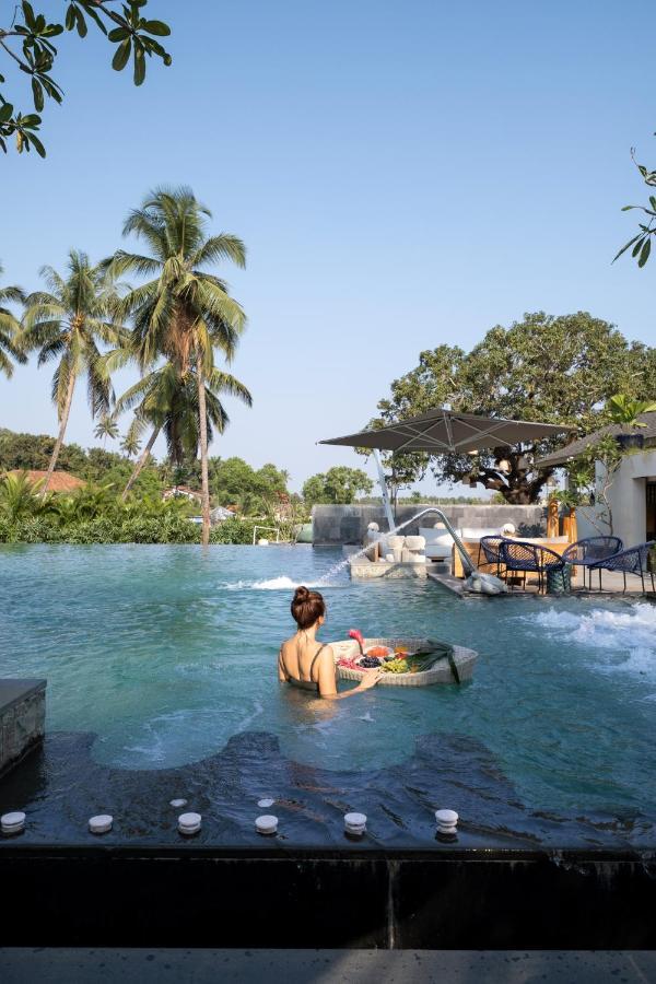 Baale resort Goa Arpora Extérieur photo