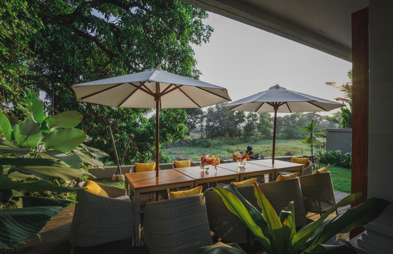 Baale resort Goa Arpora Extérieur photo